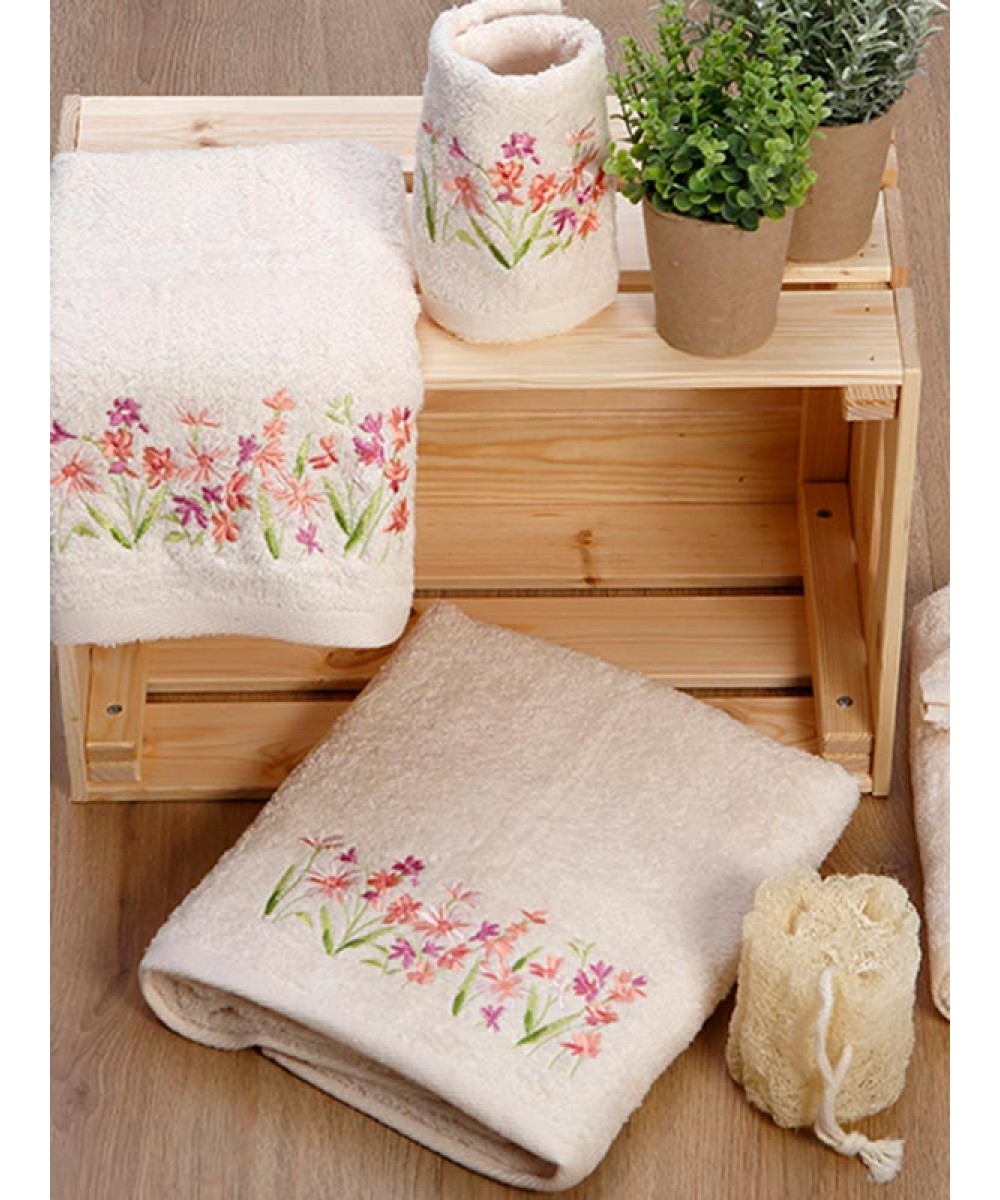 Set of embroidered towels 20 Ecru
