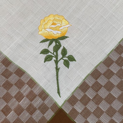 JACQUARD LINEN TABLECLOTH WITH ROSE EMBROIDERY 5580 BROWN 140X140 LINEAHOME