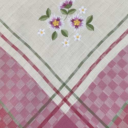 JACQUARD LINEN TABLECLOTH WITH EMBROIDERY LILY 5580 PINK 140X140 LINEAHOME
