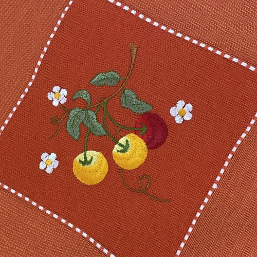 LINEN FRAME 85X85 WITH CHERRY EMBROIDERY 13982-1 LINEAHOME