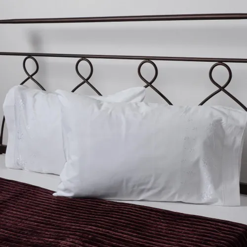 Βαμβακερή μαξιλαροθήκη με κέντημα 050 (46cm x 70cm) λευκή ζευγάρι