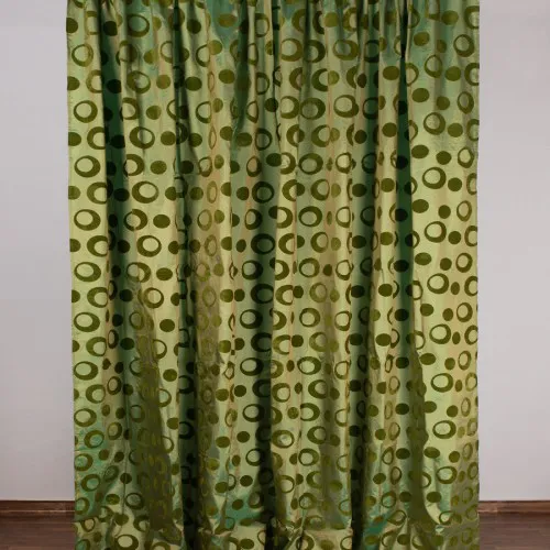 Κουρτίνα 082 (300cm x 275cm) με τρέσα λαχανί