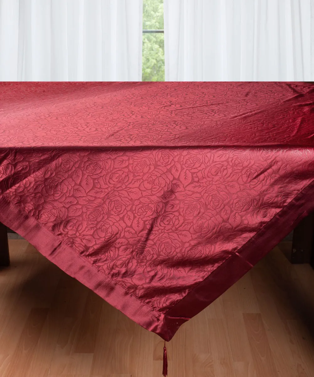 Σατέν τραπεζομάντηλο 2009 λουλούδι (130cm x 160cm) μπορντώ