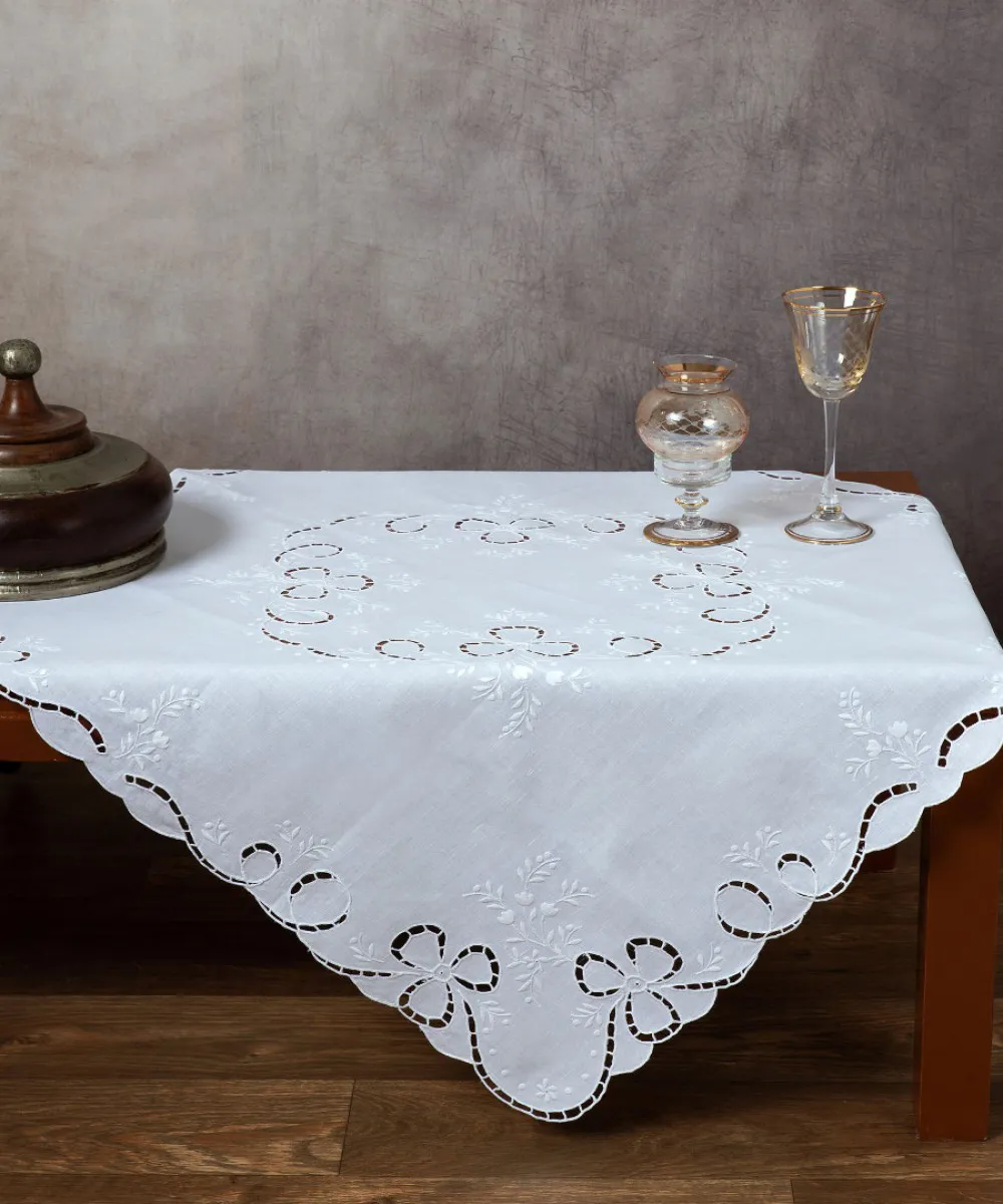 Χειροποίητο κοφτό καρέ 604 (90cm x 90cm) λευκό