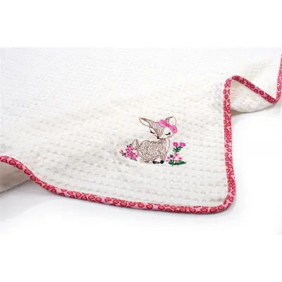 Κουβέρτα Πικέ Με Κέντημα bebe Deer 197 80X110 White-Pink 100%  Cotton