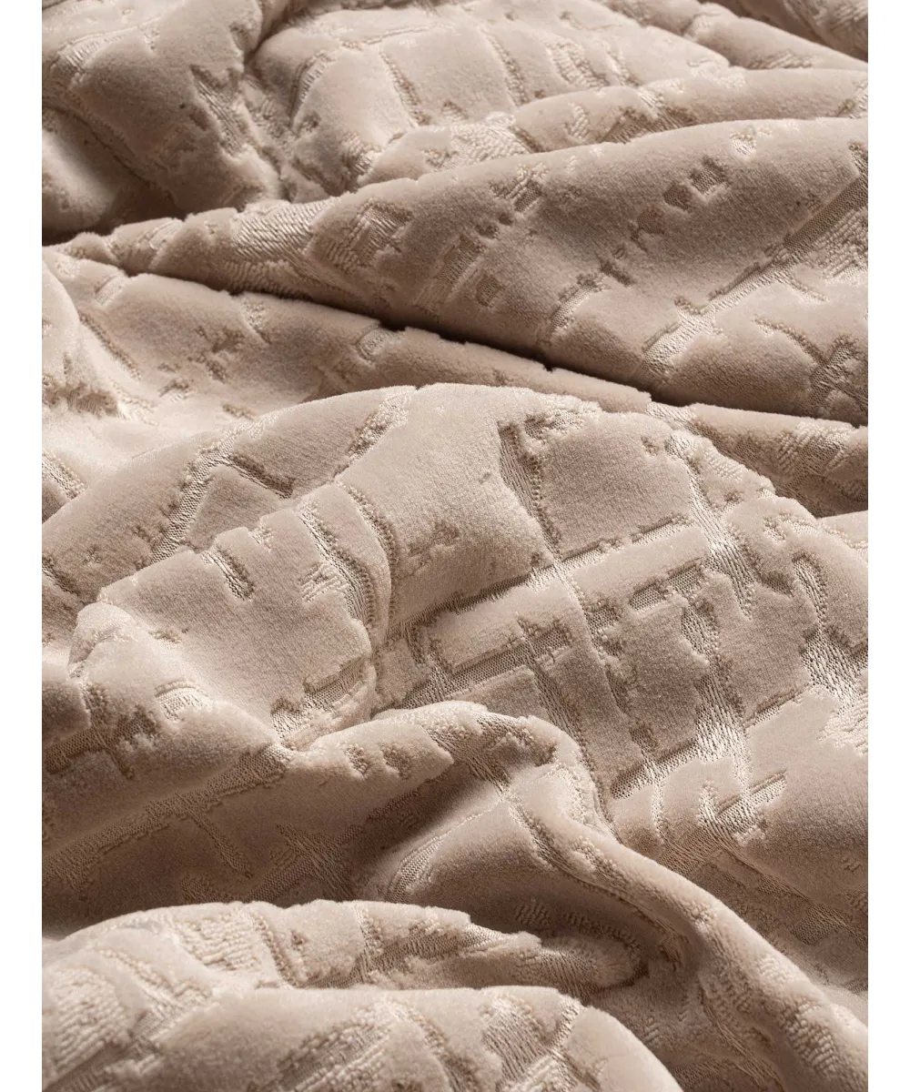 Ριχτάρι SAVANNA BEIGE Ριχτάρι τριθέσιου καναπέ: 180 x 300 εκ. Ριχτάρι SAVANNA BEIGE Ριχτάρι τριθέσιου καναπέ: 180 x 300 εκ.