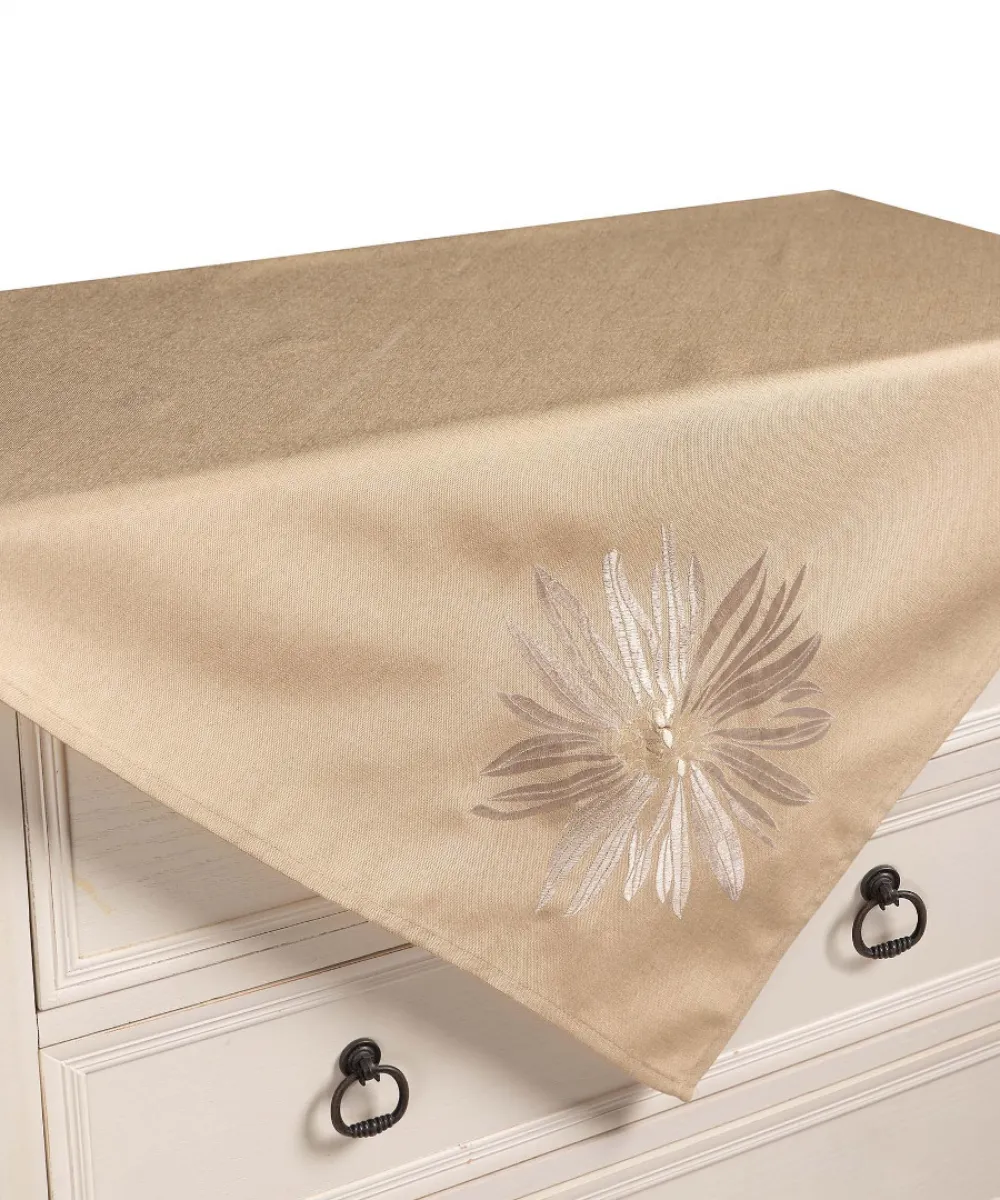 Τραπεζοκαρέ 5227 (130cm x 130cm) μπέζ Τραπεζοκαρέ 5227 (130cm x 130cm) μπέζ