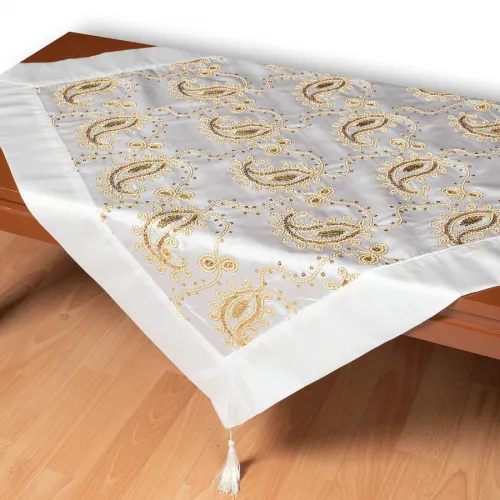 Σατέν τραπεζοκαρέ 1028 (130cm x 130cm) λευκό  