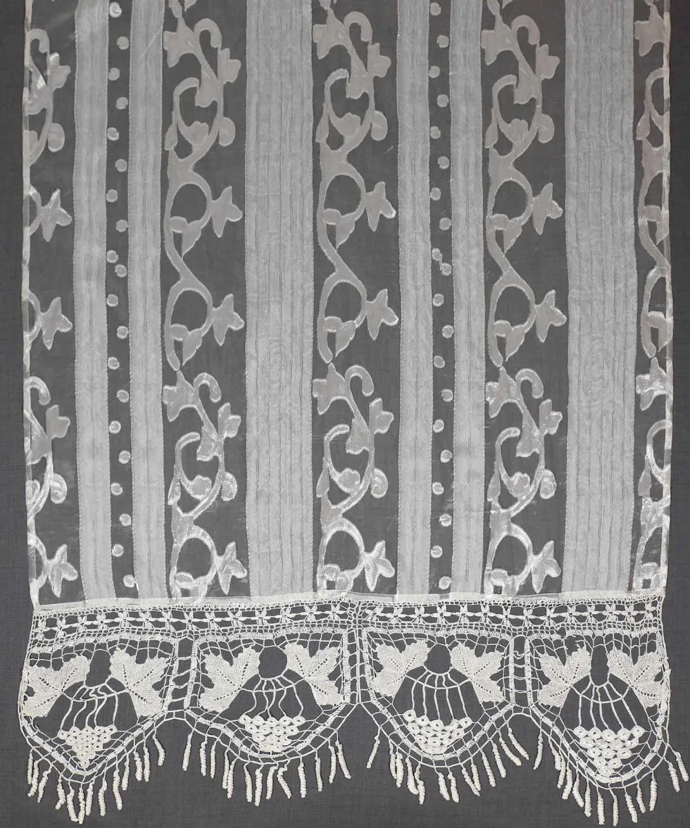 κουρτίνα 014 (160cm x 160cm) λευκό με τιράντα κουρτίνα 014 (160cm x 160cm) λευκό με τιράντα
