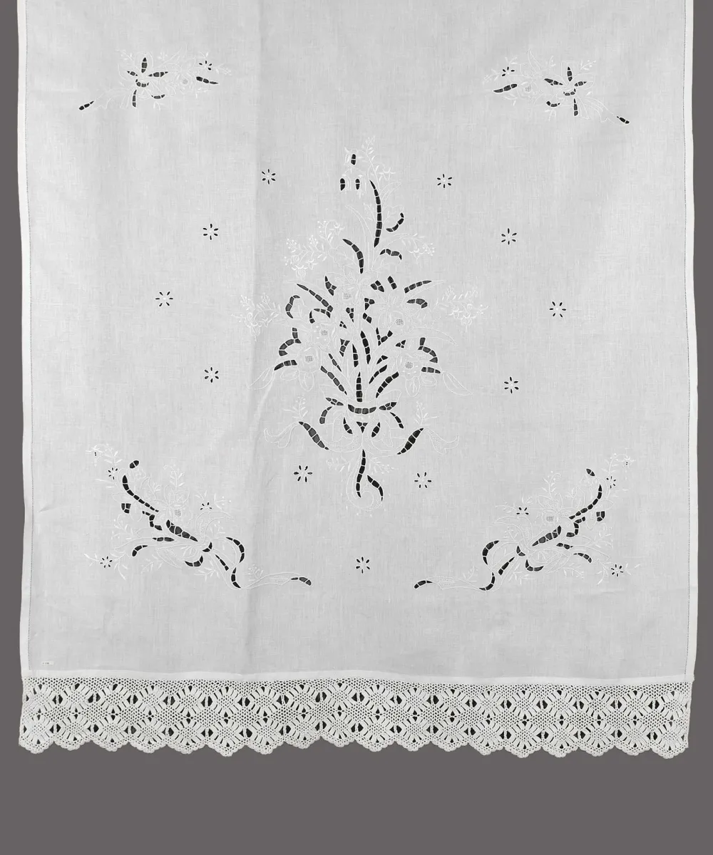 κουρτίνα 664 (120cm x 150cm) λευκό με τούνελ κουρτίνα 664 (120cm x 150cm) λευκό με τούνελ