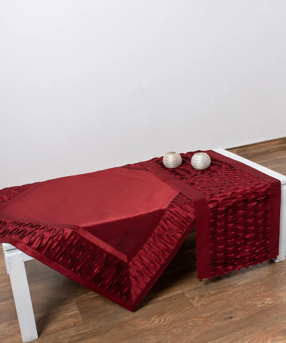 Τραπεζομάντηλα (130cm X 130cm) 8373 κόκκινο Τραπεζομάντηλα (130cm X 130cm) 8373 κόκκινο