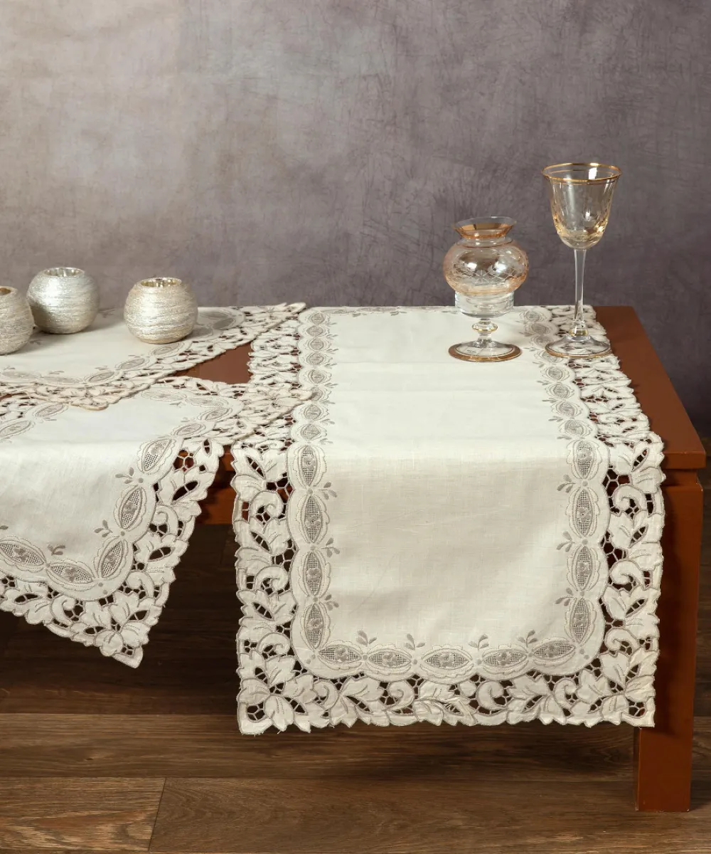 Χειροποίητο σετ 3 τεμαχίων βυζαντινό (40cm x 90cm 2 x 30cm x 45cm) Χειροποίητο σετ 3 τεμαχίων βυζαντινό (40cm x 90cm 2 x 30cm x 45cm)
