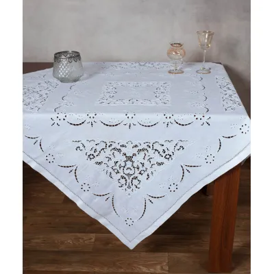 Κοφτό τραπεζομάντηλο χειρός (140cm x 140cm) HY87