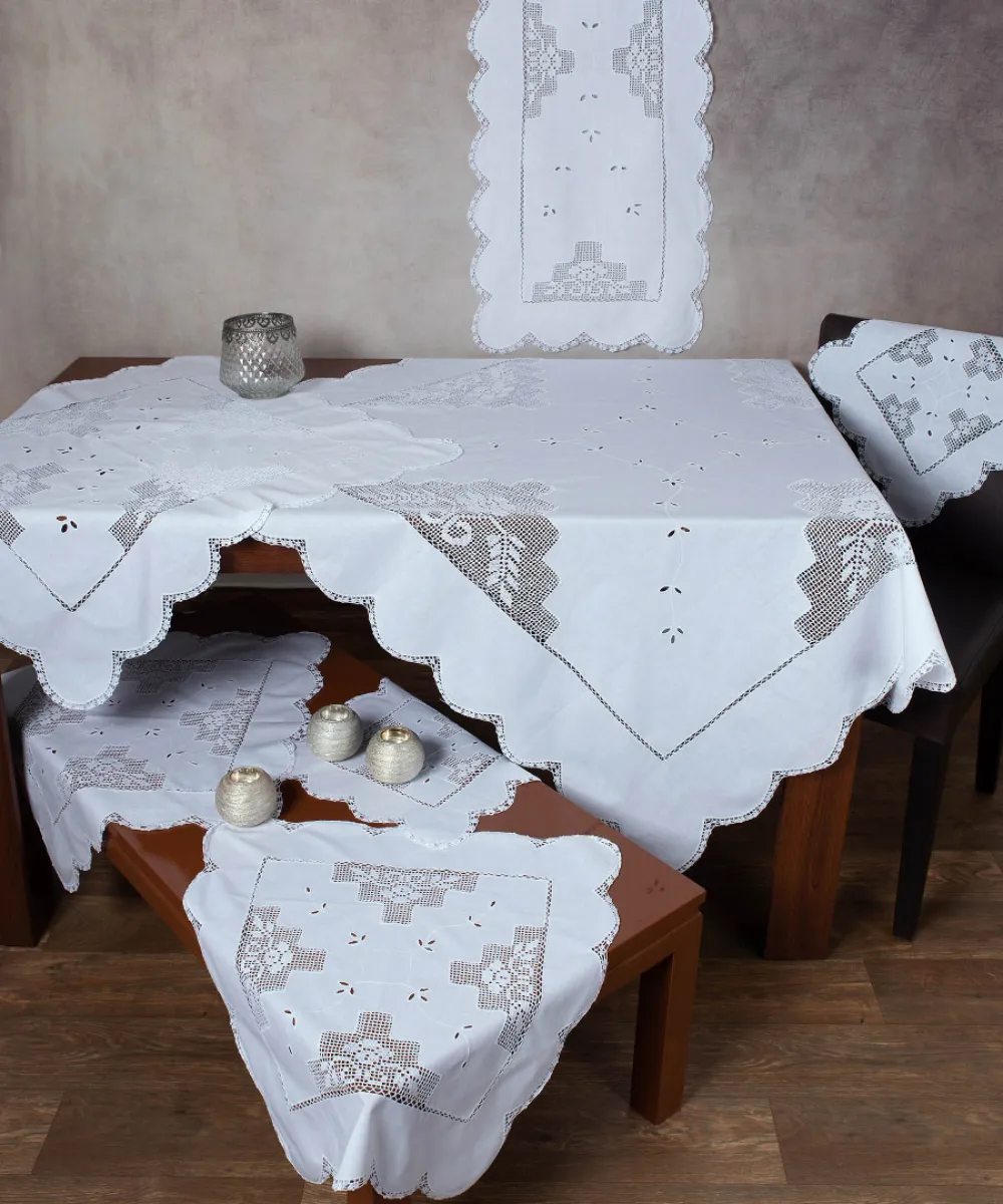 Πλεκτό με ύφασμα σετ 7 τεμαχίων 2315 (140cm x 140cm/90cm x 90cm/50cm x 150cm/60cm x 60cm x 2/40cm x 40cm x 2) λευκό Πλεκτό με ύφασμα σετ 7 τεμαχίων 2315 (140cm x 140cm/90cm x 90cm/50cm x 150cm/60cm x 60cm x 2/40cm x 40cm x 2) λευκό