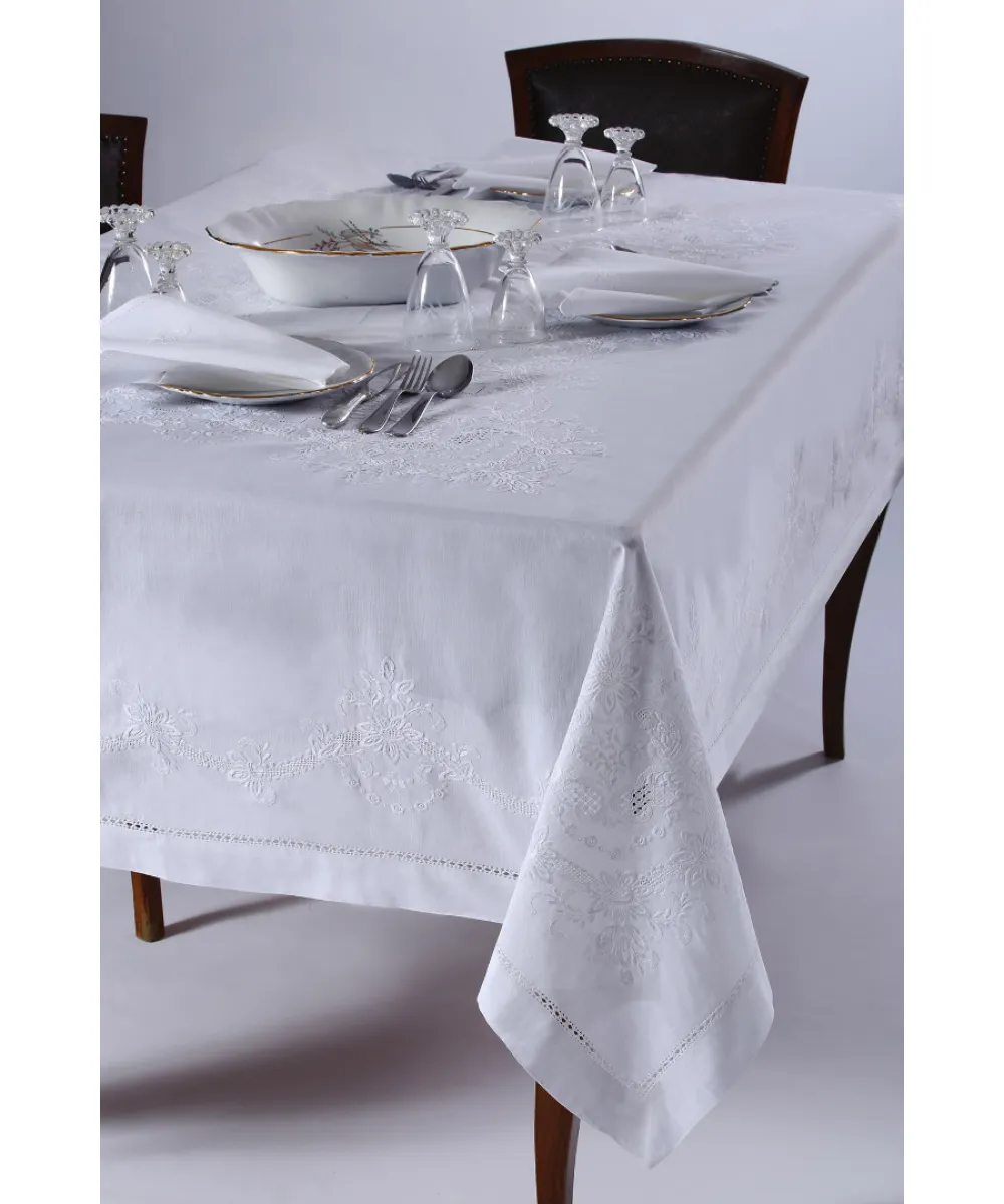 Χειροποίητο τραπεζομάντηλο 3X43 (170cm x 220cm) λευκό Χειροποίητο τραπεζομάντηλο 3X43 (170cm x 220cm) λευκό