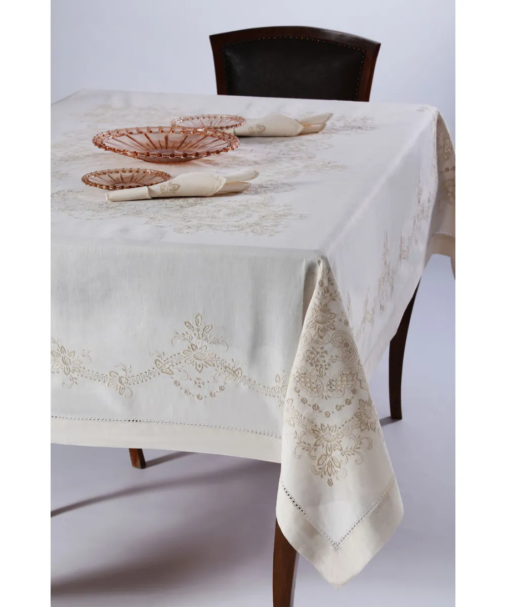 Χειροποίητο τραπεζομάντηλο 3X43 (170cm x 220cm) μπέζ Χειροποίητο τραπεζομάντηλο 3X43 (170cm x 220cm) μπέζ