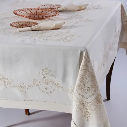 Χειροποίητο τραπεζομάντηλο 3X43 (170cm x 220cm) μπέζ