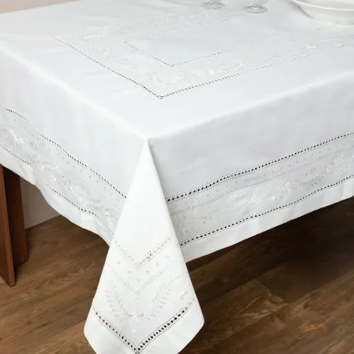 Τραπεζομάντηλο 601 (175cm x 315cm) λευκό